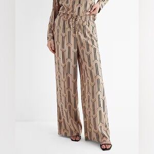 •Say it with Satin• Pull On High Waisted Satin Print Pants